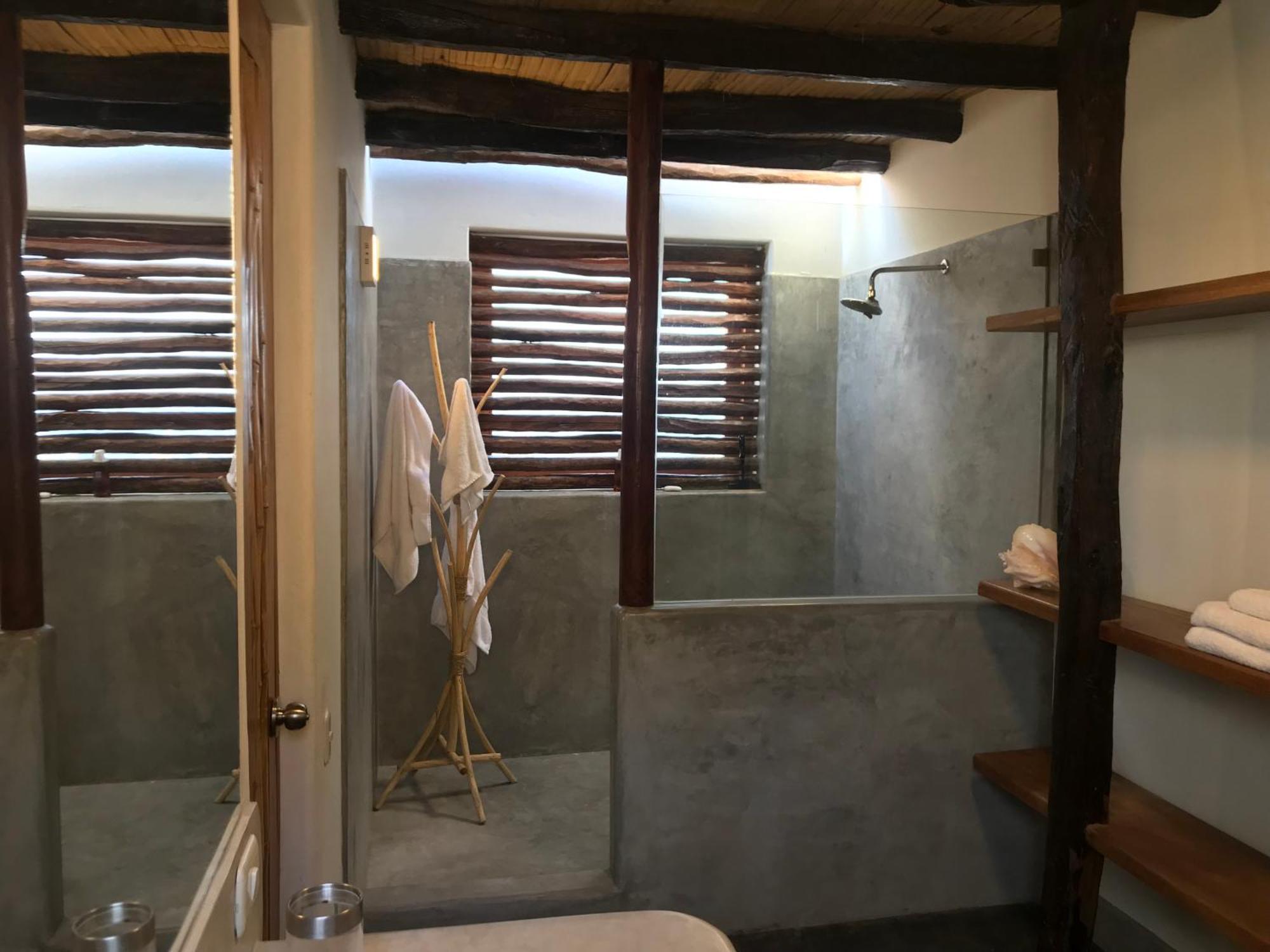 Piramide Titi Hotel Los Órganos Екстериор снимка